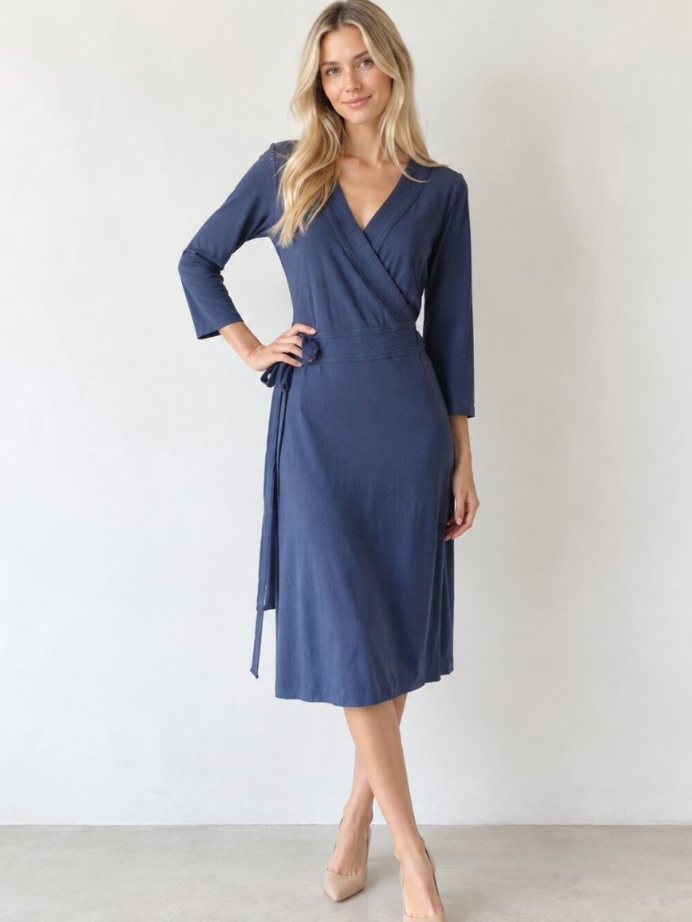 Ann Taylor Navy Blue Wrap Dress 3/4 Sleeve Tie Waist Stretch V-neck Size 8